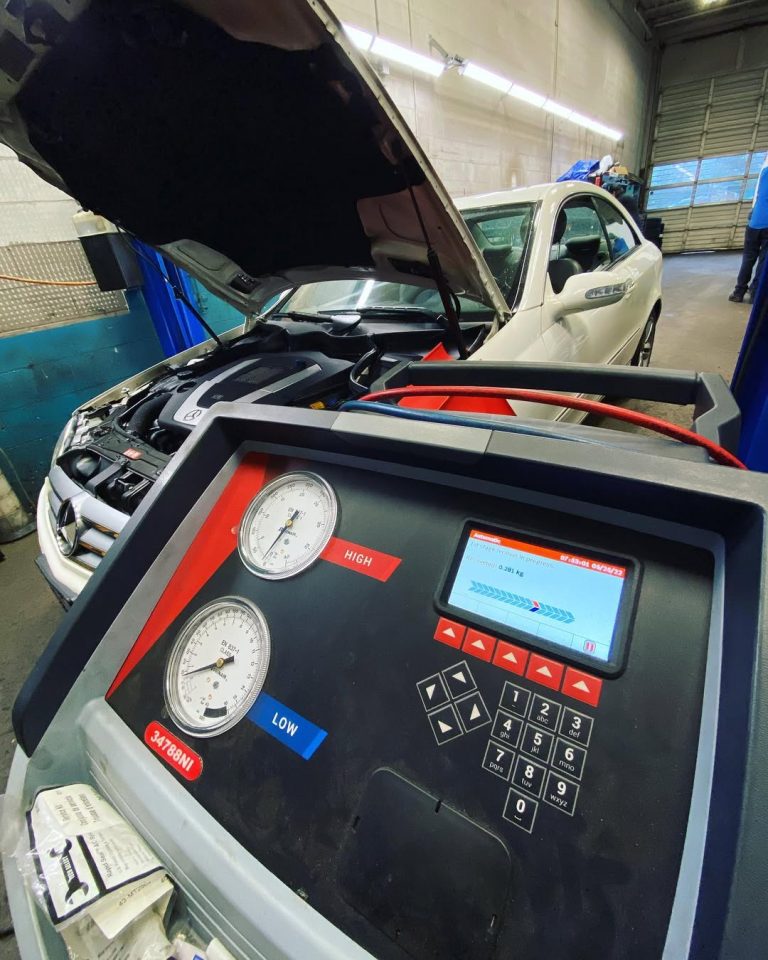 Recharge and Service your vehicle’s Air Conditioning